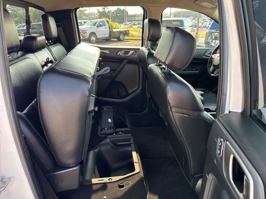 Used 2019 White Ford Lariat image 20