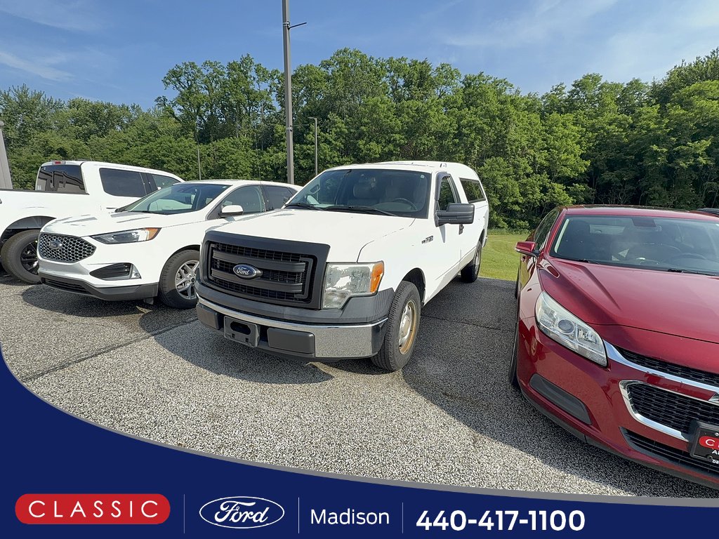 Used 2014 Oxford White Ford XL image 1