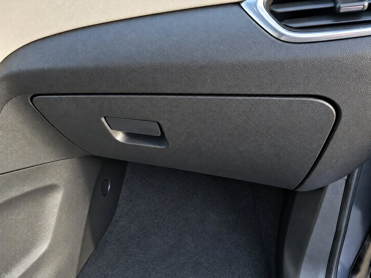 Used 2022 Iron Gray Chevrolet LT w/1LT image 30