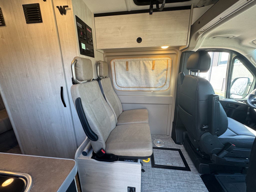 New 2026 Ceramic Gray Clearcoat Winnebago 59PX image 5