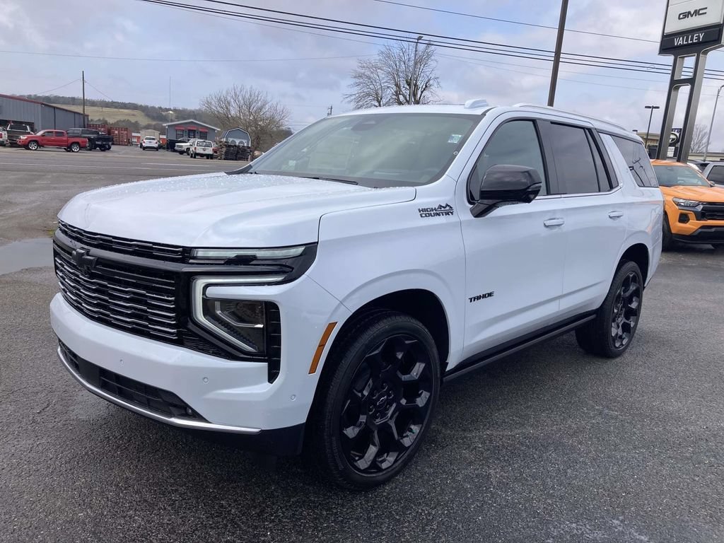 New 2026 Polar White Tricoat Chevrolet High Country image 8
