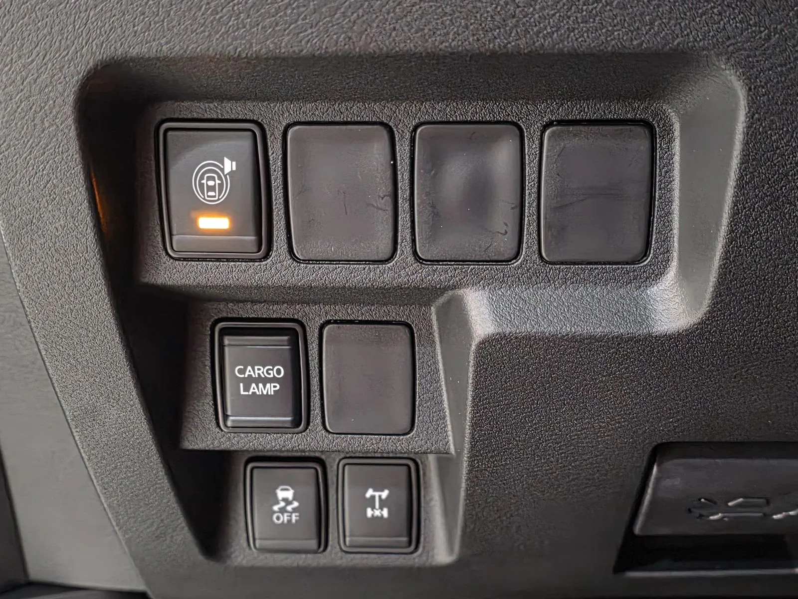 New 2026 Boulder Gray Pearl Nissan Crew Cab PRO-4X® image 26