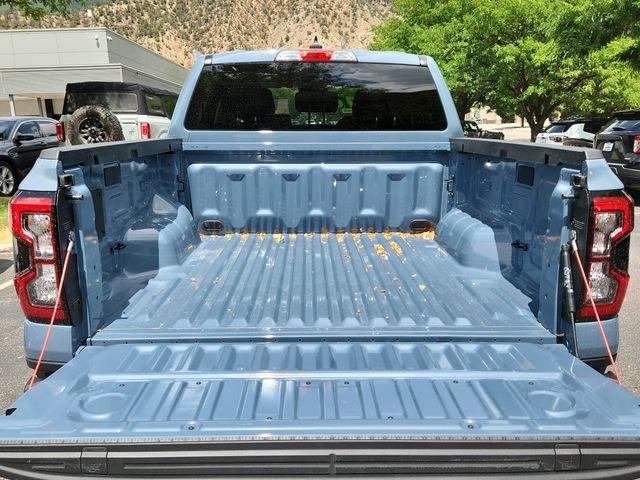 Used 2025 Gray Ford XLT image 41
