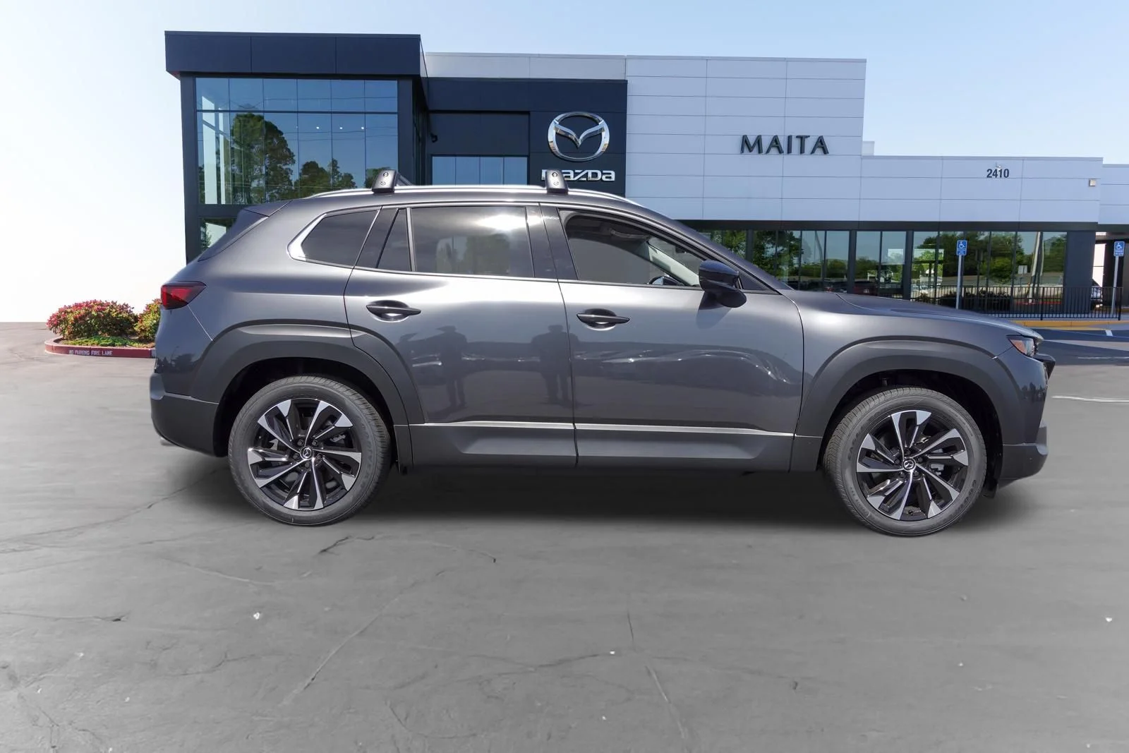 2026 Mazda CX-50 Premium Plus - Photo 2