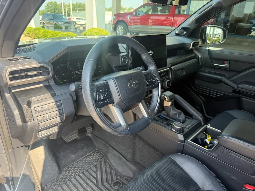 Used 2025 Gray Toyota Platinum image 11