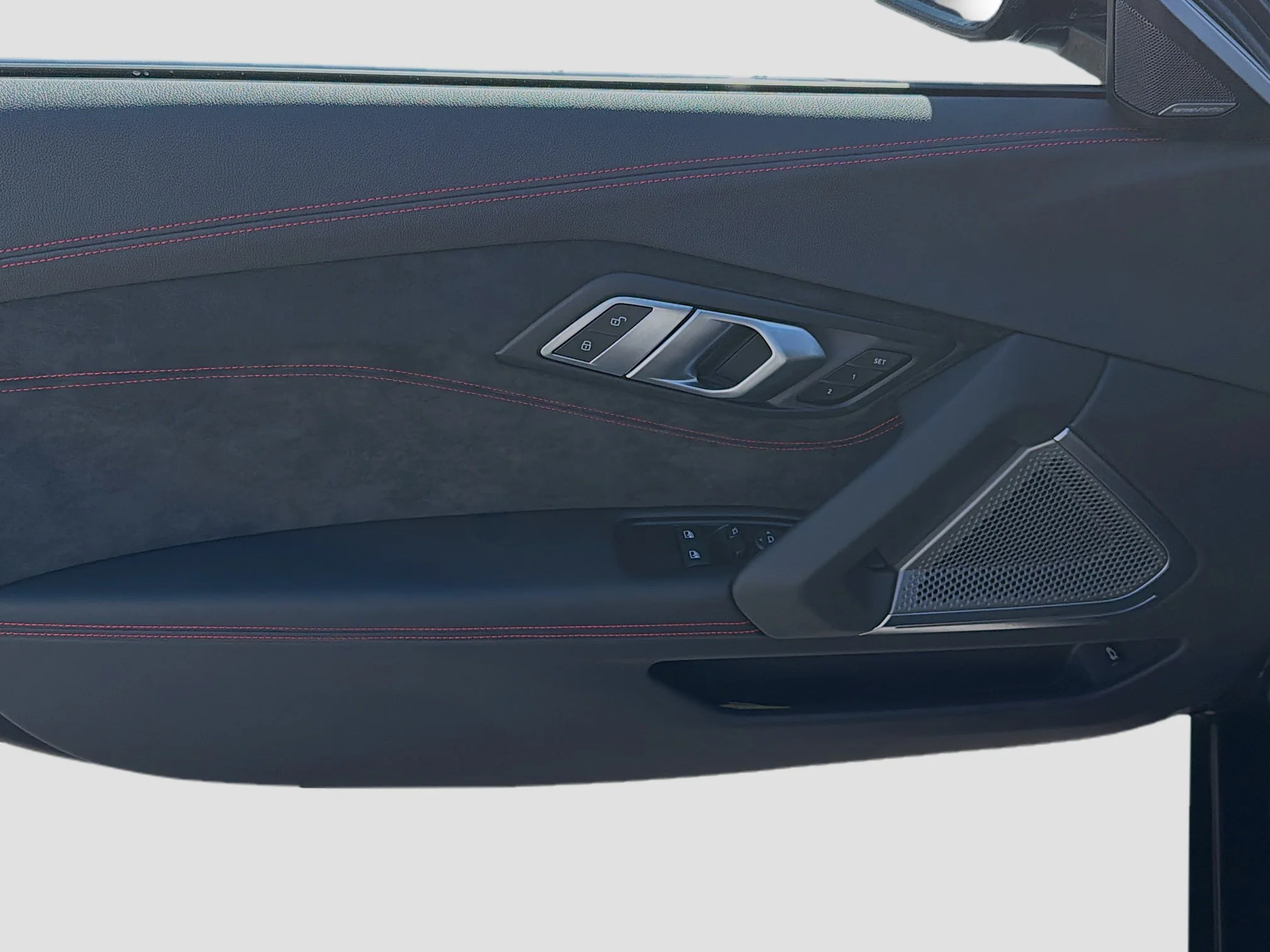 New 2026 3YA BMW M40i image 18