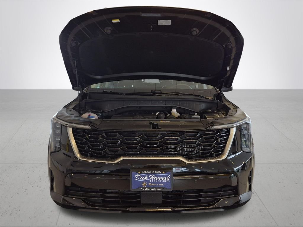Used 2025 Black Kia EX image 4