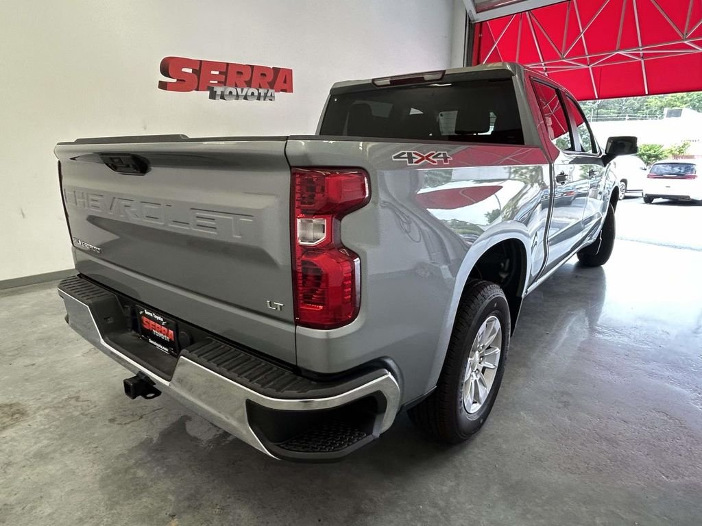 Used 2026 Gray Chevrolet LT image 3