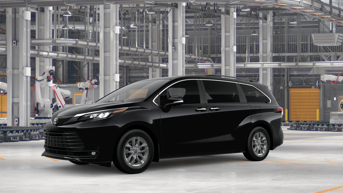 New 2026 Midnight Black Metallic Toyota XLE image 2