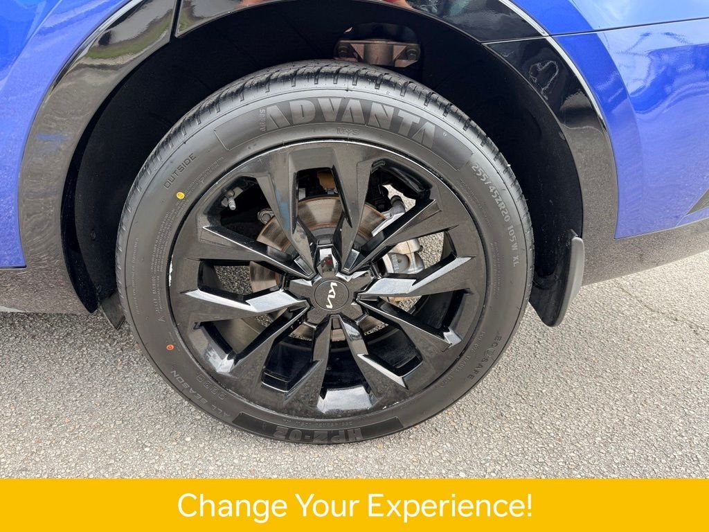 Used 2023 Blue Kia SX image 33
