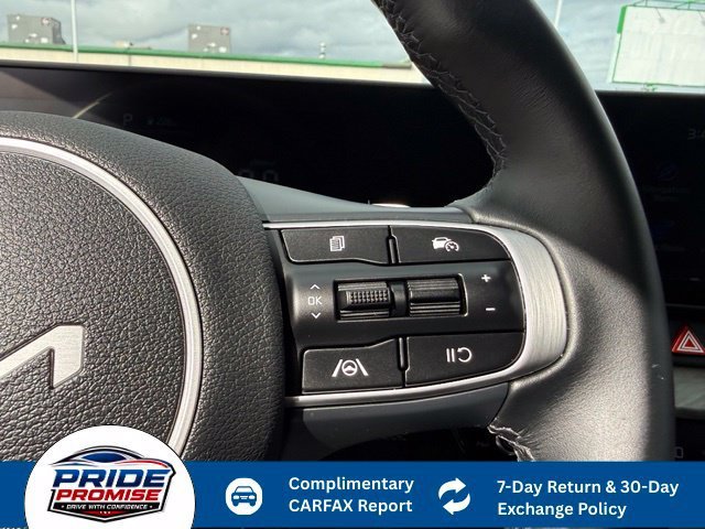Used 2024 Black Kia X-Line image 26