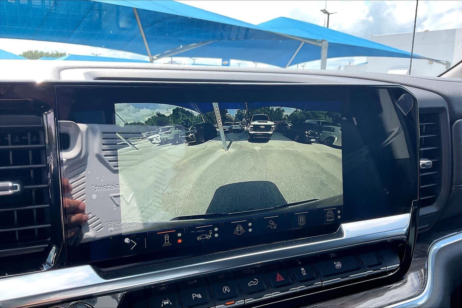2026 Chevrolet Silverado 1500 LTZ - Photo 18