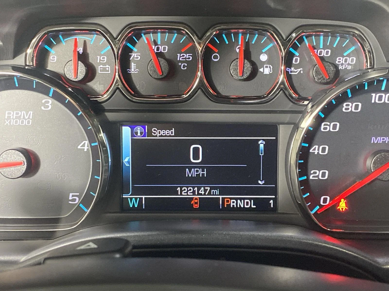 Used 2019 Onyx Black GMC SLE image 22