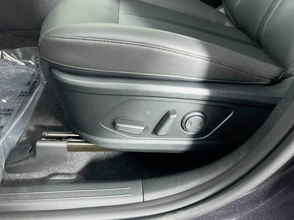 2026 Kia Sorento EX - Photo 13