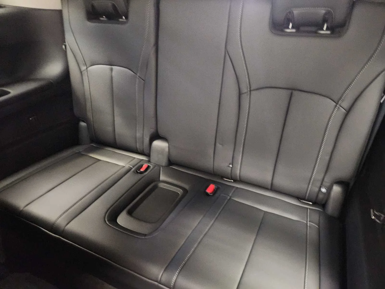 New 2027 MINERAL BLACK INFINITI Luxe FWD image 23