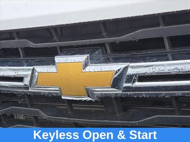 Used 2024 White Chevrolet LT image 28