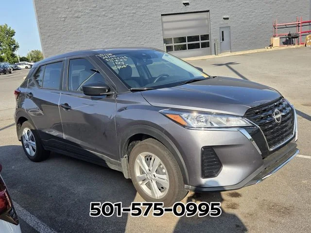 Used 2025 Gray Nissan S image 6