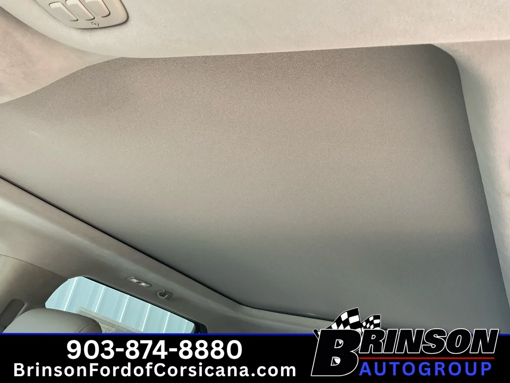 New 2026 Star White Metallic Tri-Coat Ford Platinum image 14