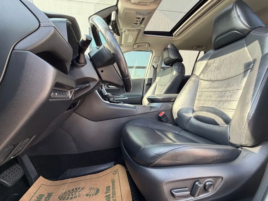 Used 2019 Silver Toyota Limited image 10