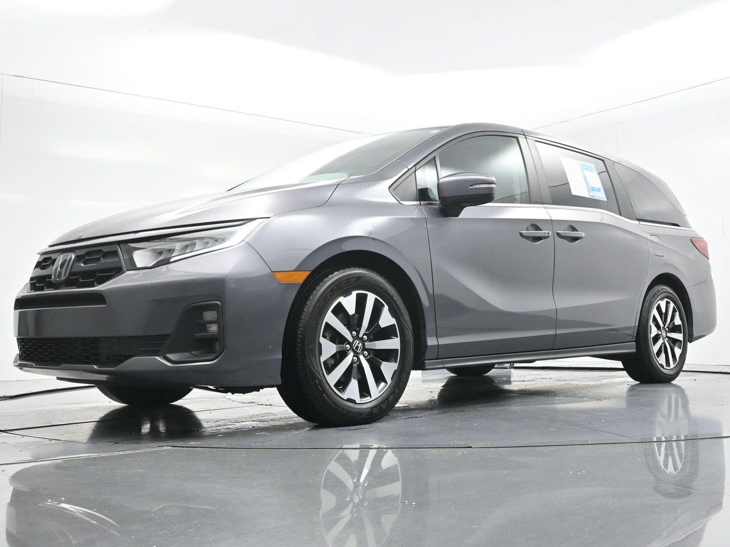 Used 2025  Honda EX-L image 54