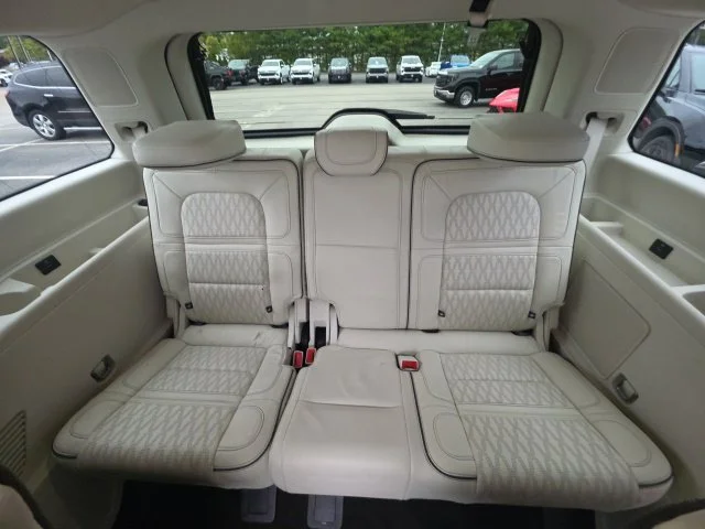 Used 2021 White Lincoln Black Label image 40