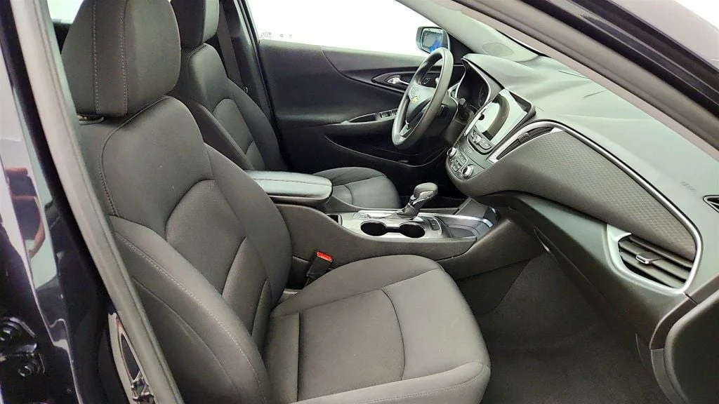 Used 2023 Not Specified Chevrolet 4dr Sedan 1LT image 24
