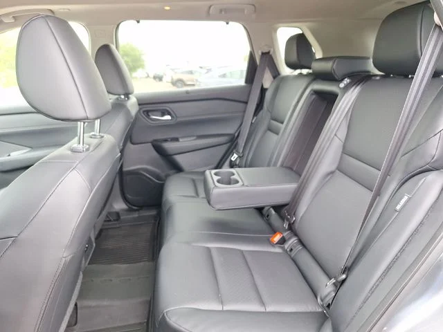 Used 2024 Gray Nissan SV image 26