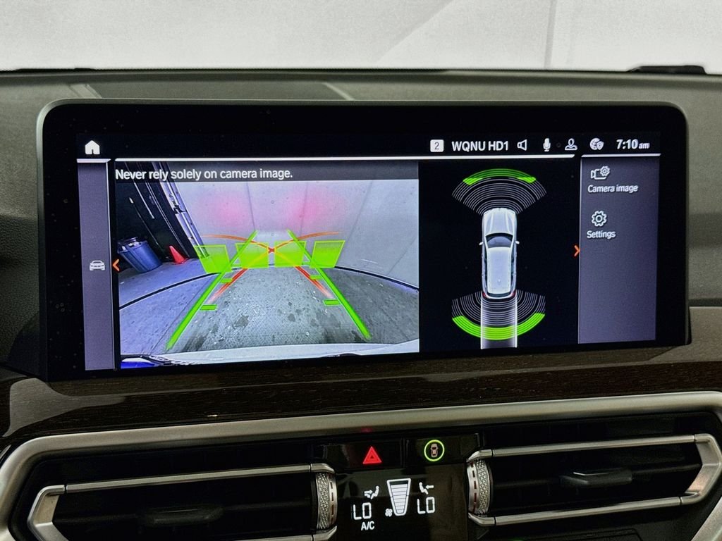 Used 2022 Alpine White BMW sDrive30i image 6