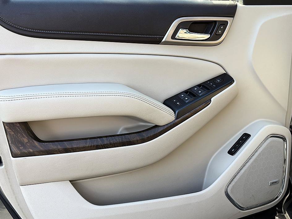 Used 2018 Mineral Metallic GMC Denali image 18