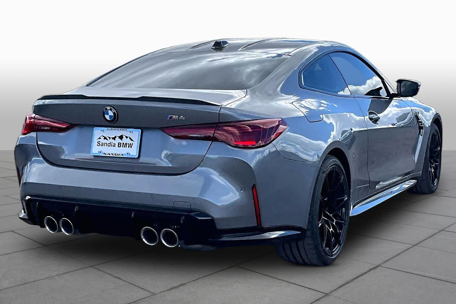 Used 2027 Skyscraper Grey Metallic BMW  image 10