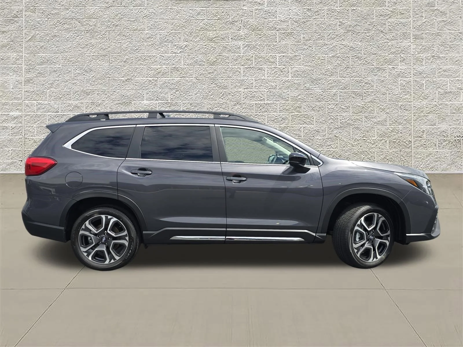New 2026 Magnetite Gray Metallic Subaru Limited image 8