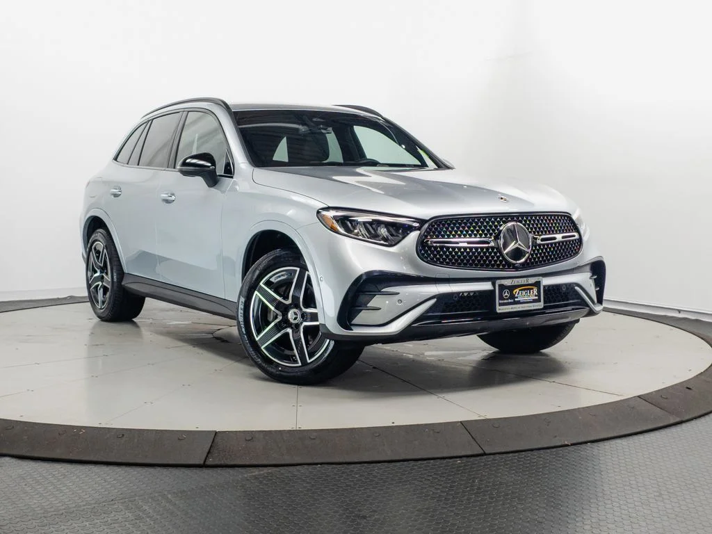 2026 Mercedes-Benz GLC GLC 300 4MATIC's photo