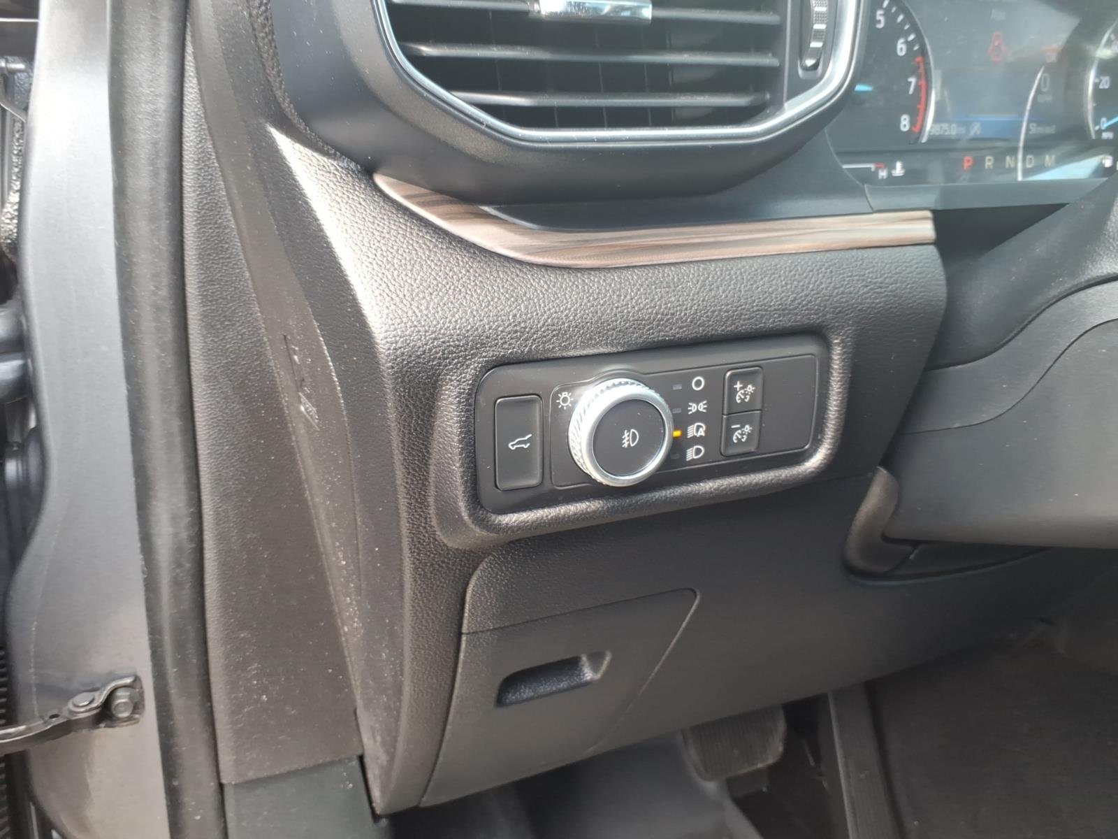 Used 2021 Gray Metallic Ford Limited image 20