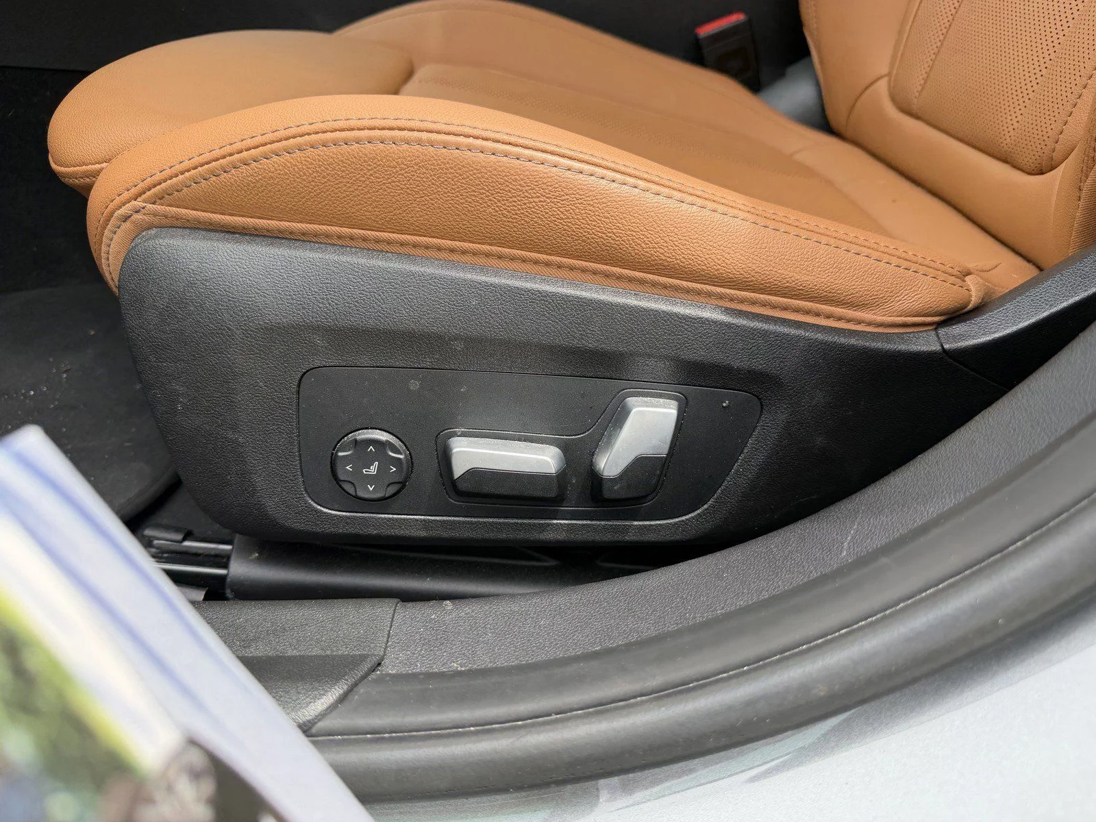 Certified Used 2023 Skyscraper Grey Metallic BMW 330i image 22