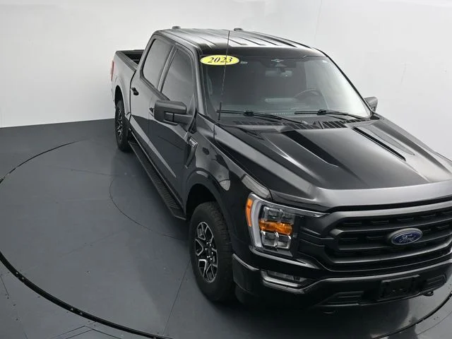 Used 2023 Black Ford XLT image 25