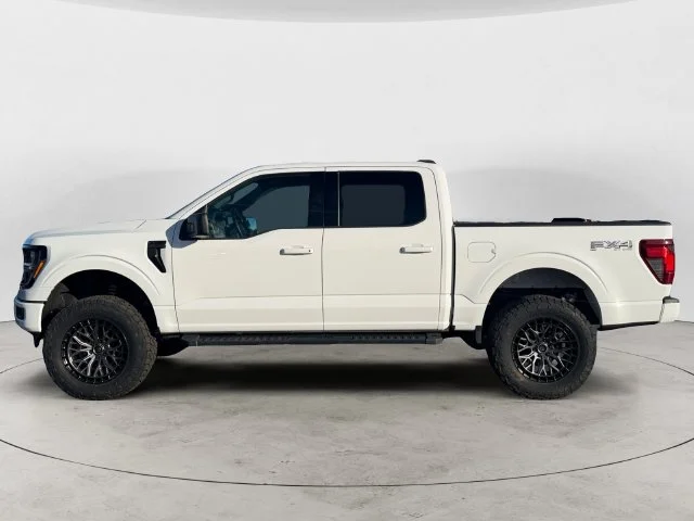 Used 2025  Ford XLT image 8