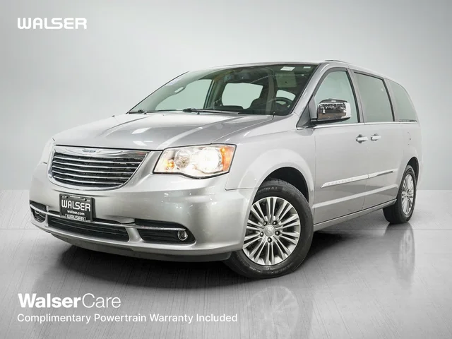 2016 Chrysler Town & Country
