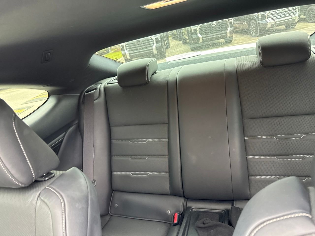 Used 2019 White Lexus 300 image 7