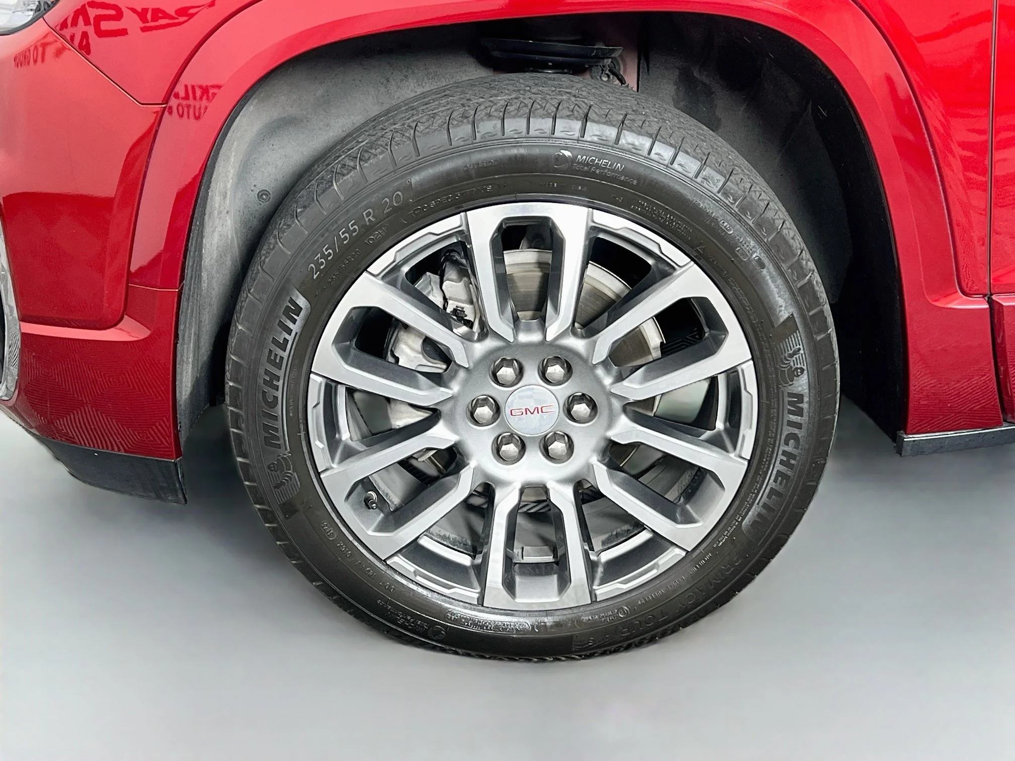 Used 2023 Volcanic Red Tintcoat GMC DENALI image 29