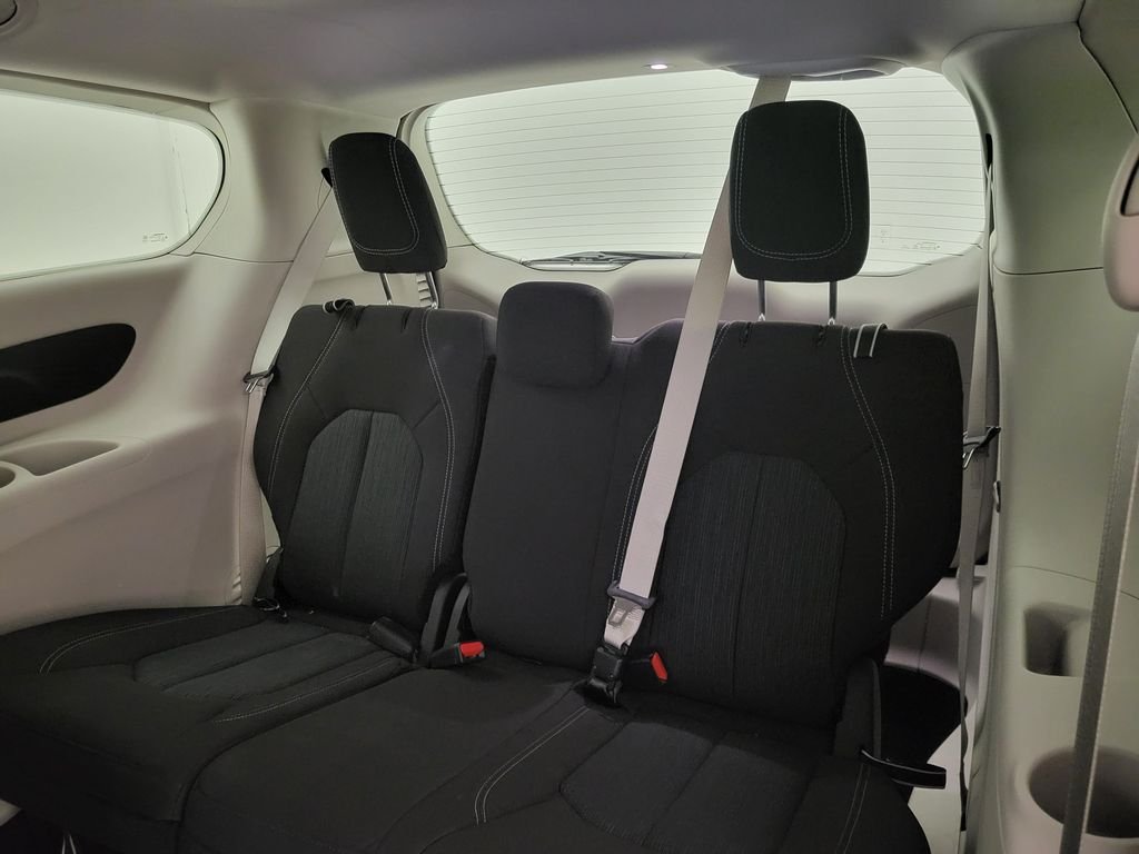Used 2024 White Chrysler LX image 40