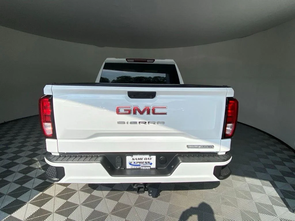 Used 2024 Summit White GMC Elevation image 21