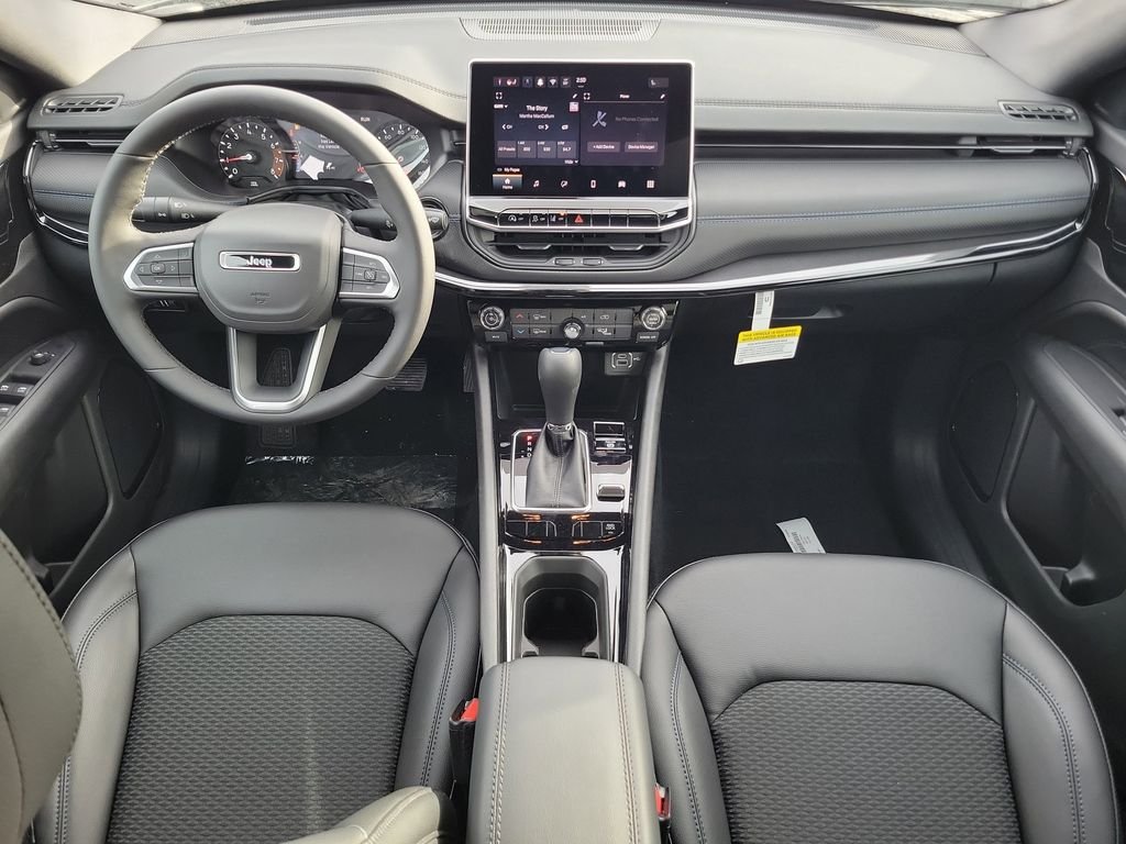 New 2026 Fathom Blue Pearl Coat Jeep Latitude image 35