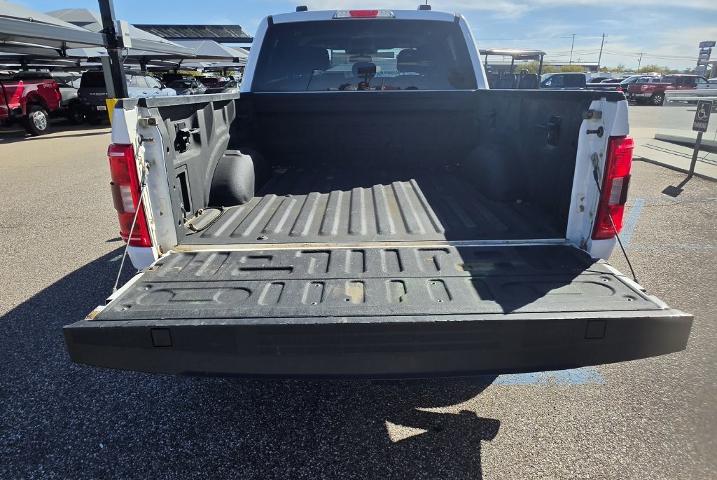 Used 2021 Oxford White Ford XLT image 9
