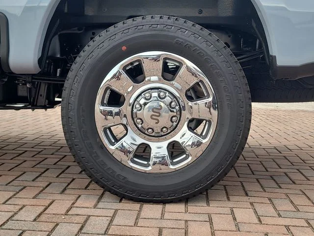 New 2026 Gray Metallic Ford King Ranch image 8
