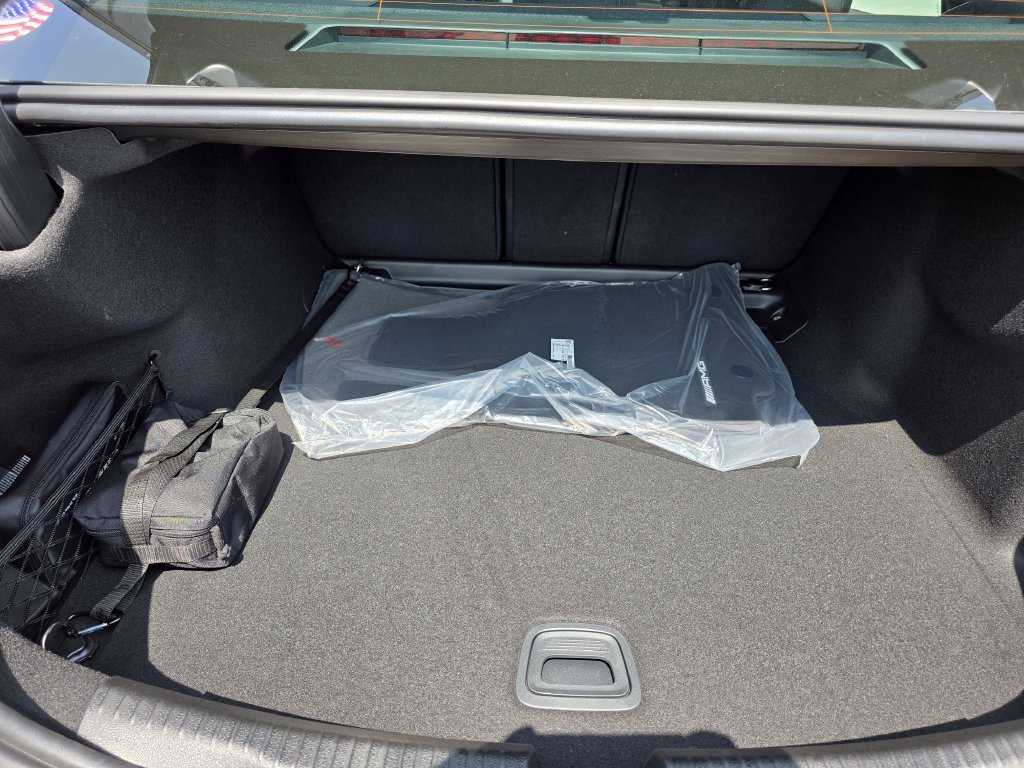New 2026 MANUFAKTUR exclusive graphite grey magno Mercedes-Benz C 300 image 55