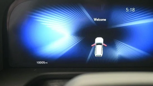Used 2025 White Lexus 550 Luxury+ image 13