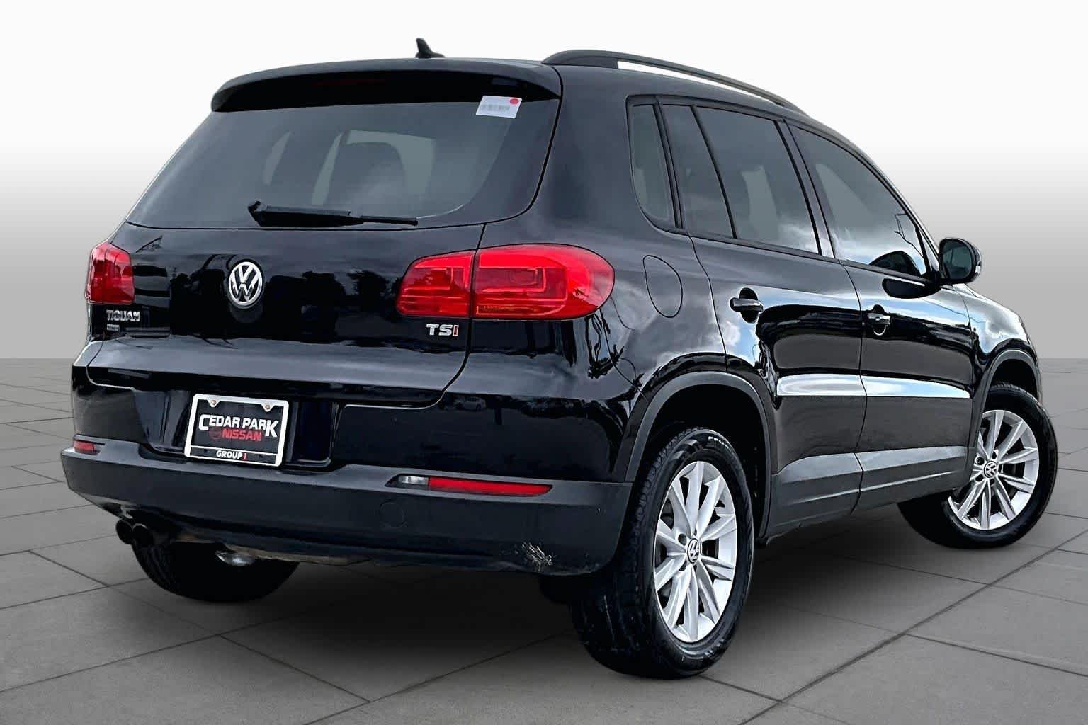 Used 2017 Deep Black Pearl Metallic Volkswagen  image 13