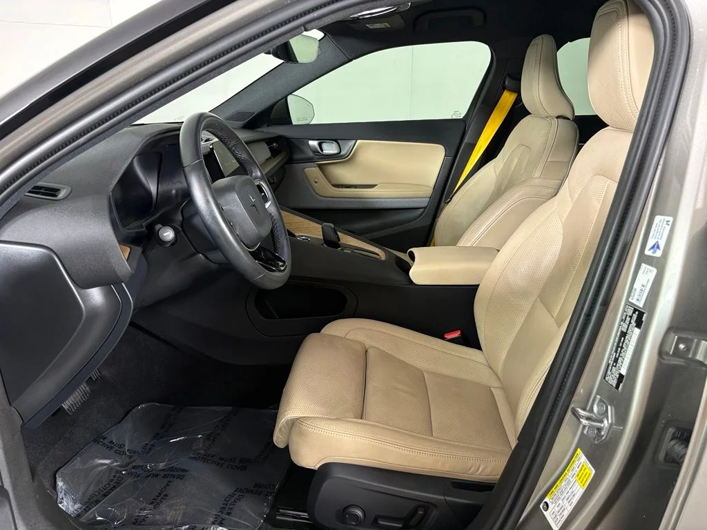 Used 2022 Gold Polestar Long Range Dual Motor image 16