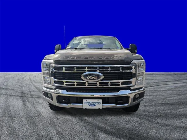 New 2026 Marsh Gray Ford F-250® XLT image 9