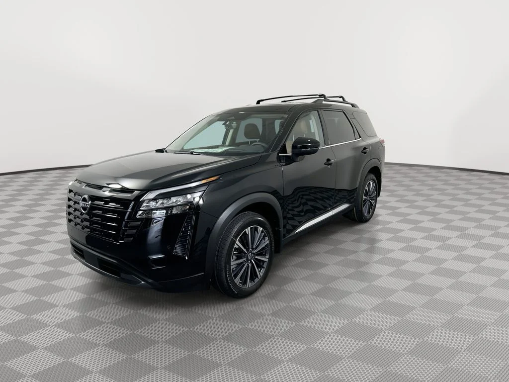 New 2026 Black Nissan Platinum image 4